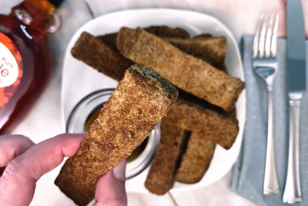french toast sticks cooked in the air fryer