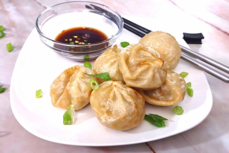 Frozen Bibigo Dumplings in the Air Fryer Pork or Chicken! Dinners
