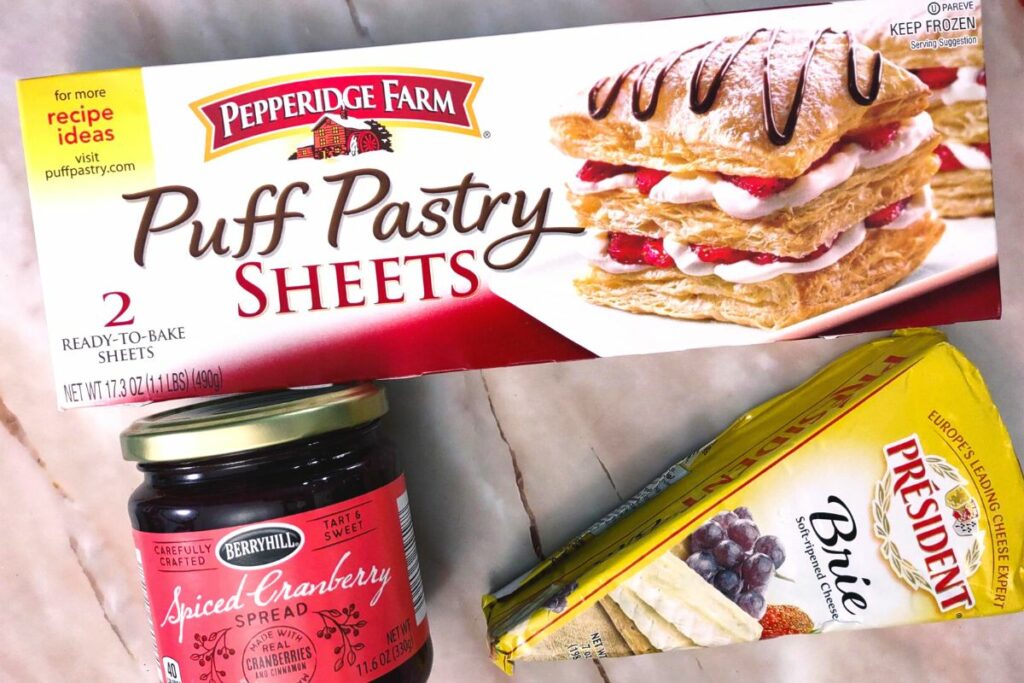 puff pastry cranberry jam and brie cheese ingredients