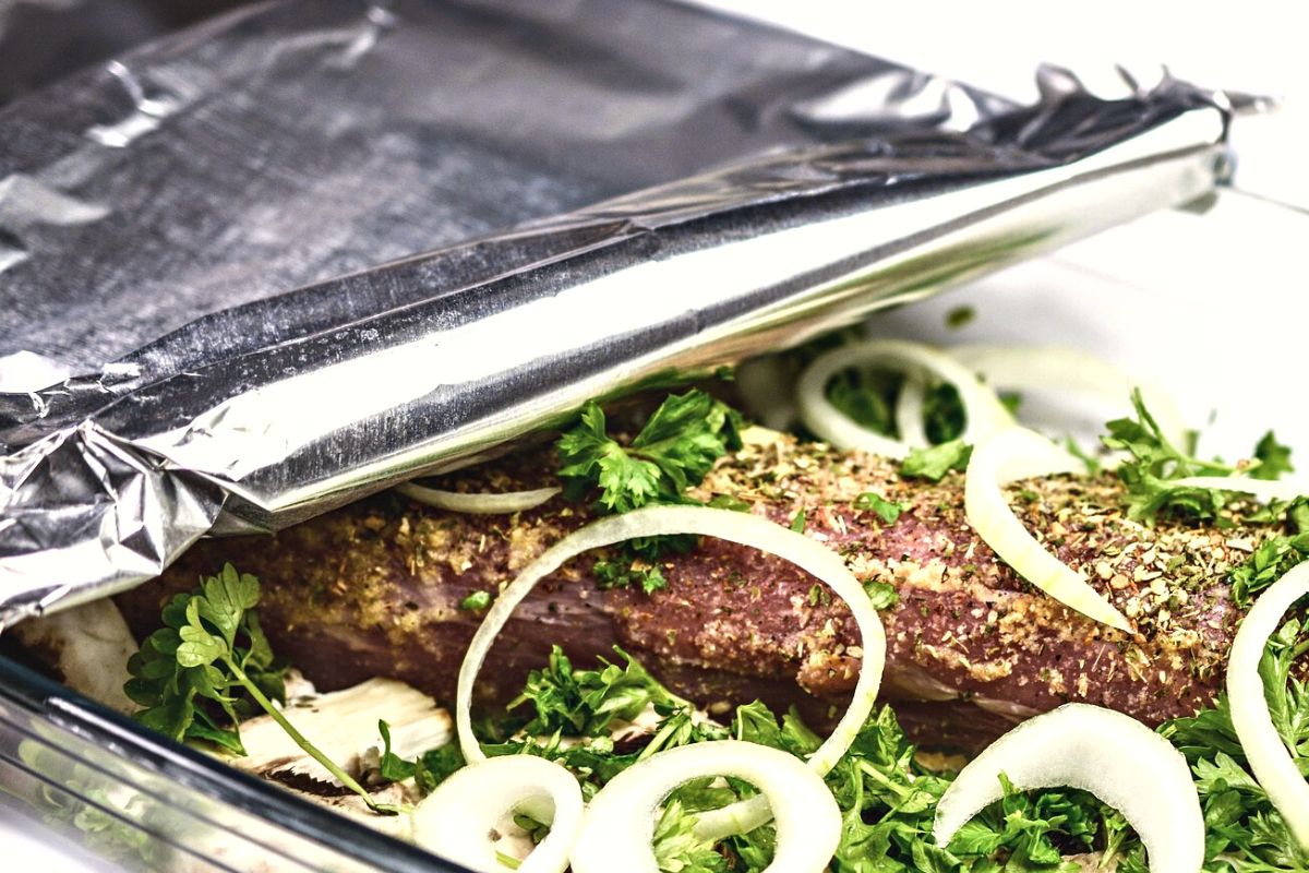 Can You Put Aluminum Foil in the Microwave? The Surprise Truth