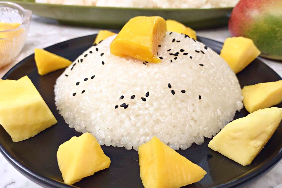 Microwave Sticky Rice (Coconut with Mango Recipe) - Dinners Done Quick