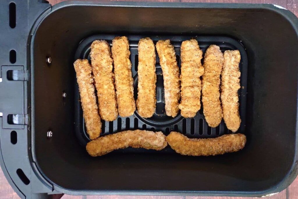 place frozen chicken fries in air fryer basket
