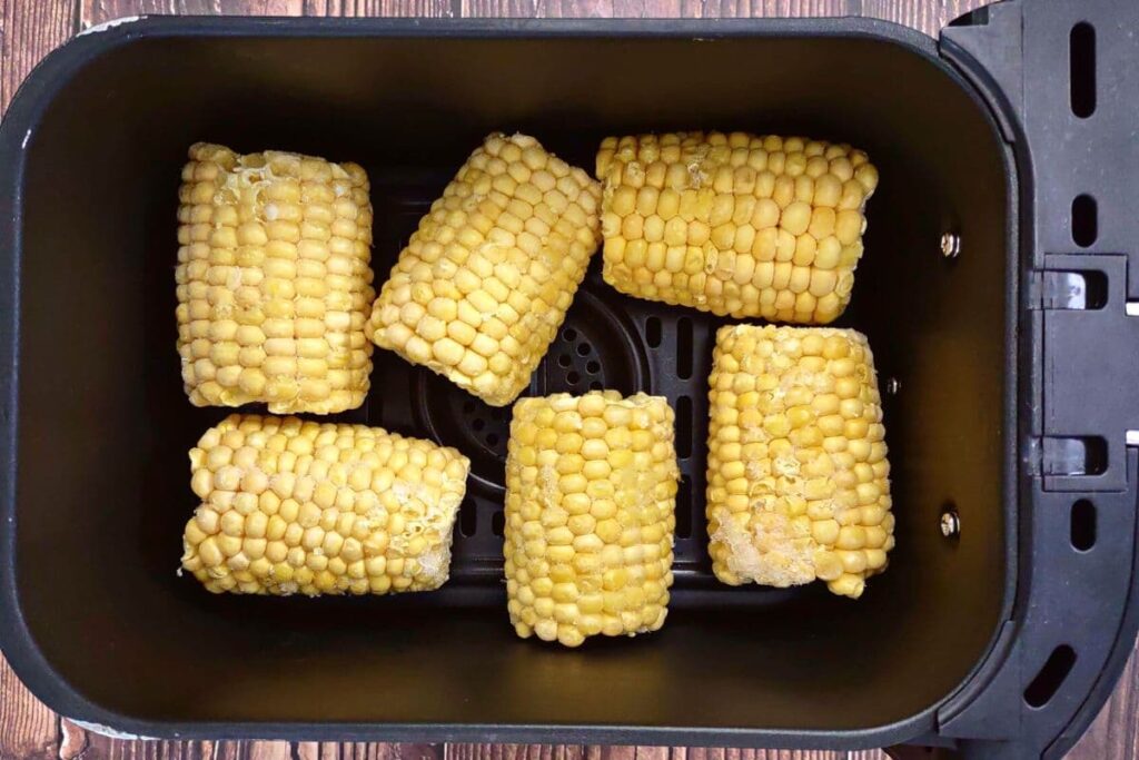 place frozen corn on the cob in air fryer basket