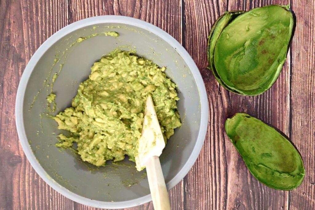 add seasoning to taste in the avocado paste