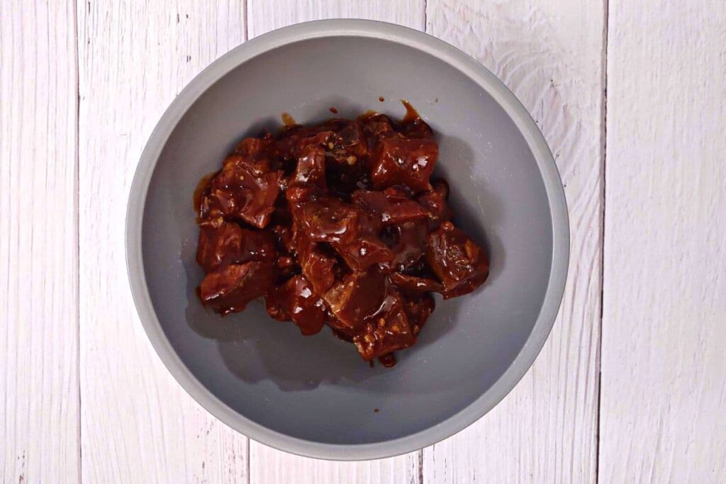 toss burnt ends in barbecue sauce