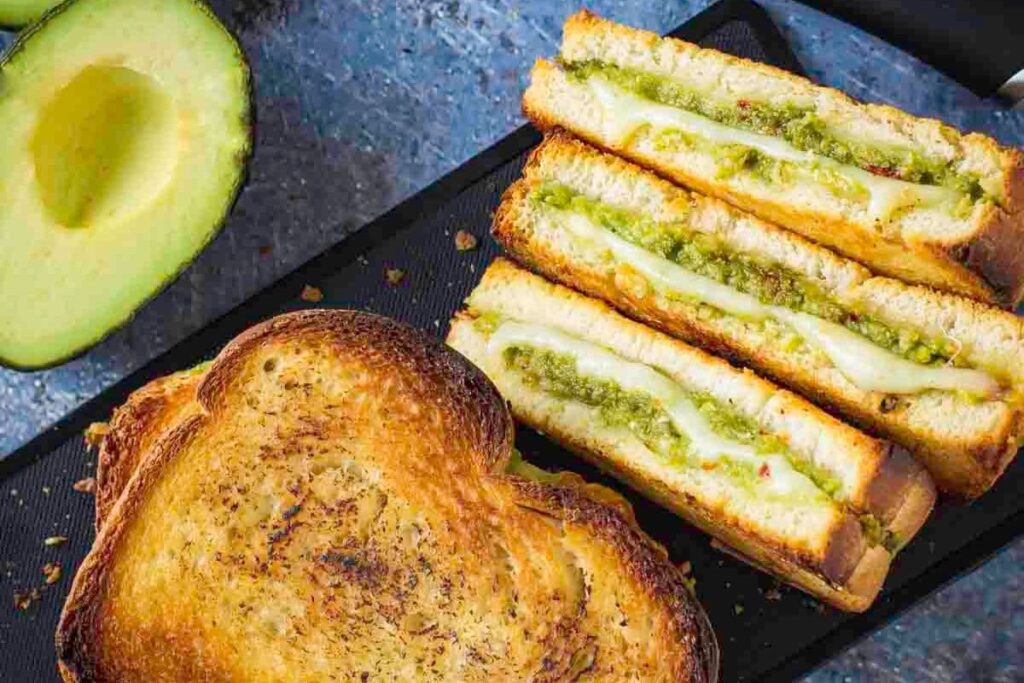 avocado grilled cheese sandwich - dizzybusyandhungry