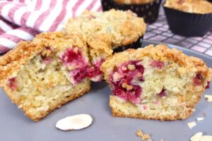 raspberry sour cream muffins with streusel air fryer recipe dinners done quick