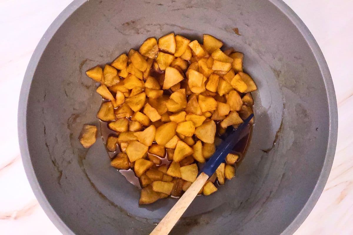 Homemade Microwave Applesauce A Quick & Easy Delight! Dinners Done Quick