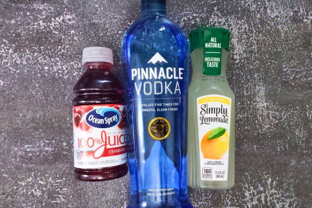 ingredients to make vodka cranberry lemonade