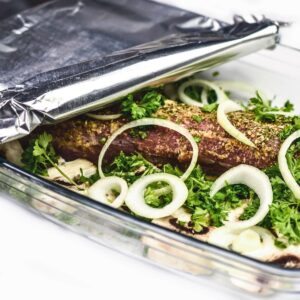 can you put aluminum foil in the microwave dinners done quick featured image