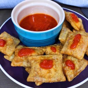 how long to microwave pizza rolls dinners done quick featured image