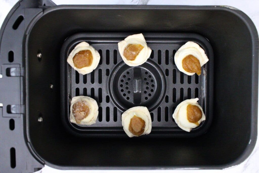 place trader joes pastry bites in air fryer basket