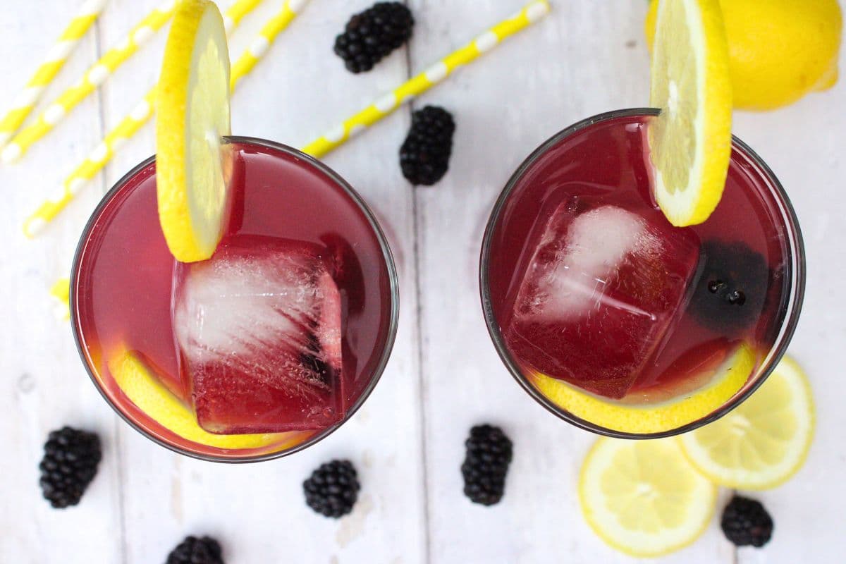 Crown Blackberry Lemonade Recipe: 2 Ingredient Cocktail - Dinners Done ...