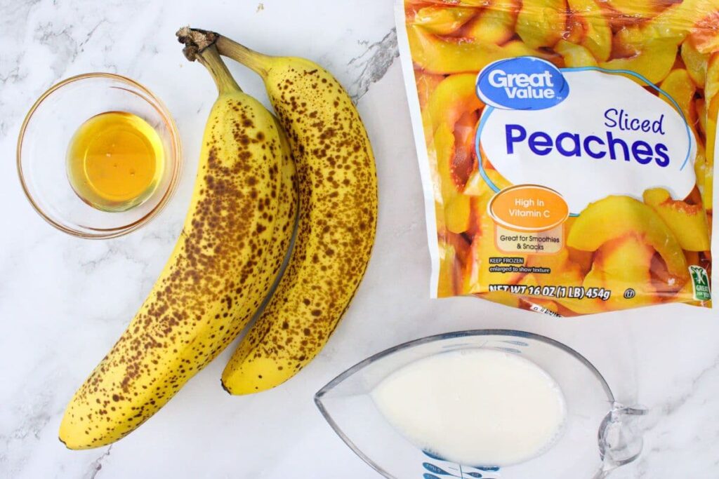 ingredients to make peach banana smoothie