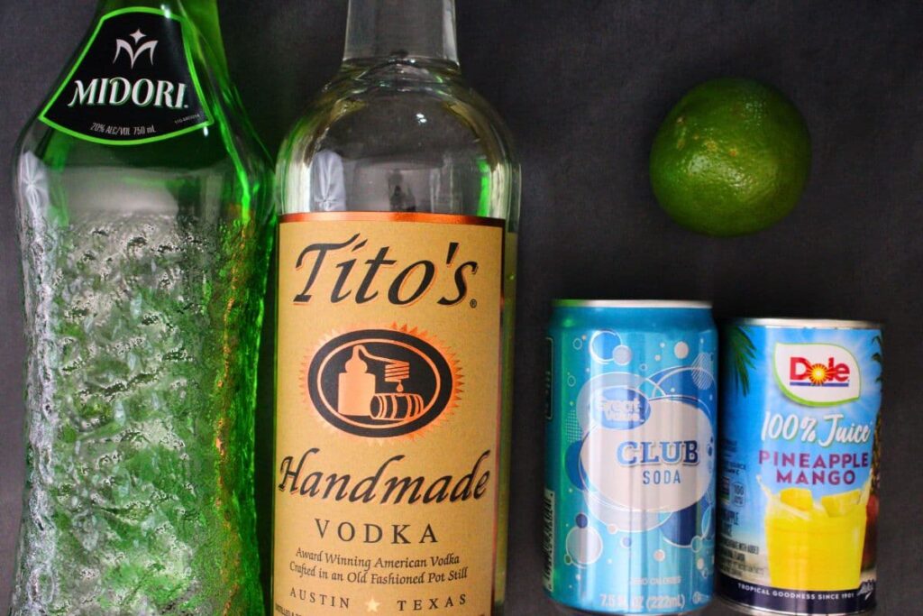 ingredients to make ghostbusters cocktail