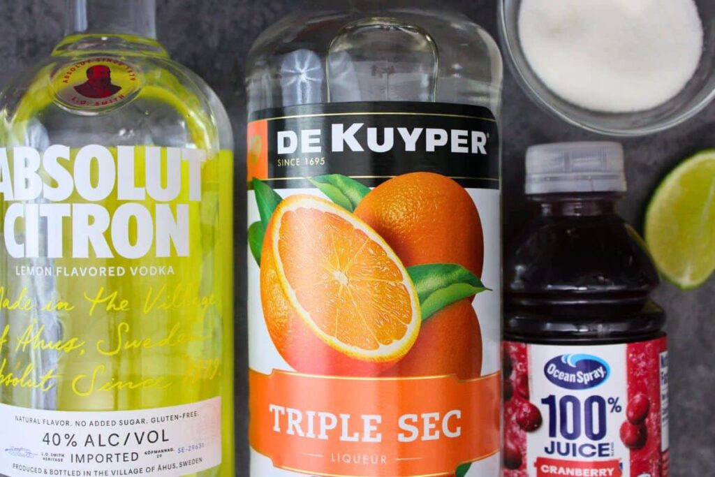 ingredients to make santa clausmopolitan
