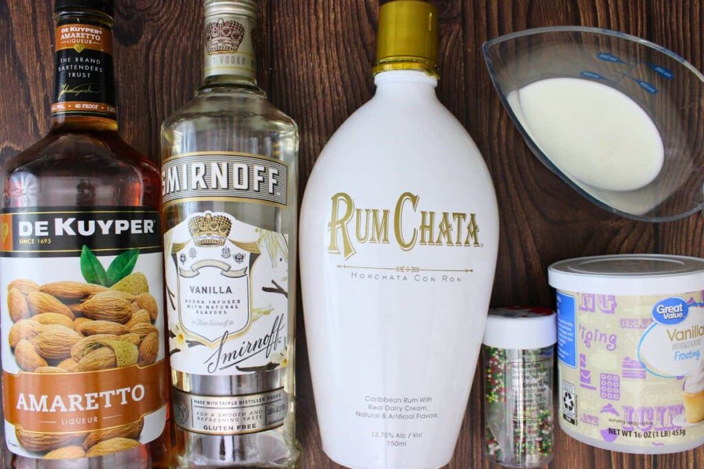 ingredients to make sugar cookie martini