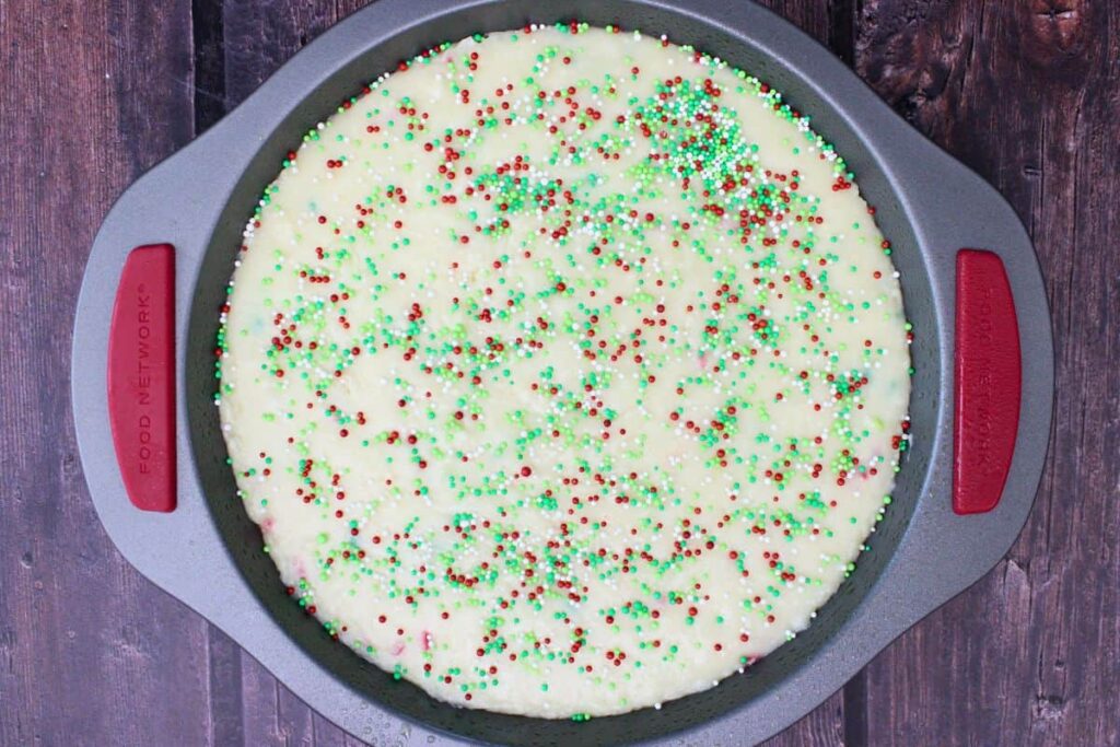 pour sugar cookie fudge into dish and add sprinkles