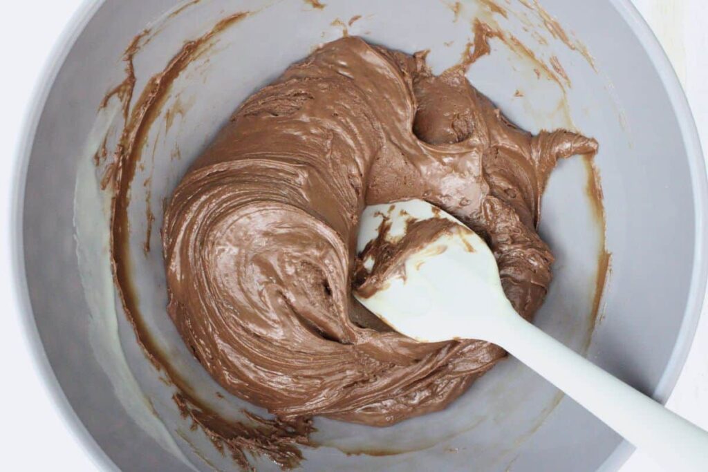 cook chocolate chip bowl and stir until melted