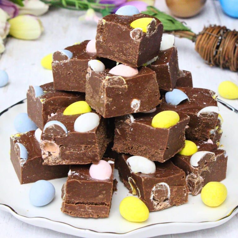 mini egg fudge recipe dinners done quick featured image