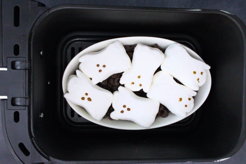 place ghost smores dip in air fryer basket