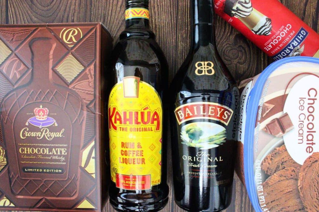 ingredients to make chocolate mudslide