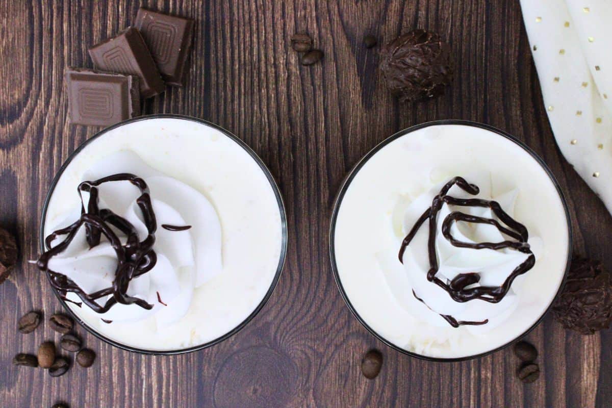 Chocolate White Russian Drink with Chocolate Crown Royal! - Dinners ...