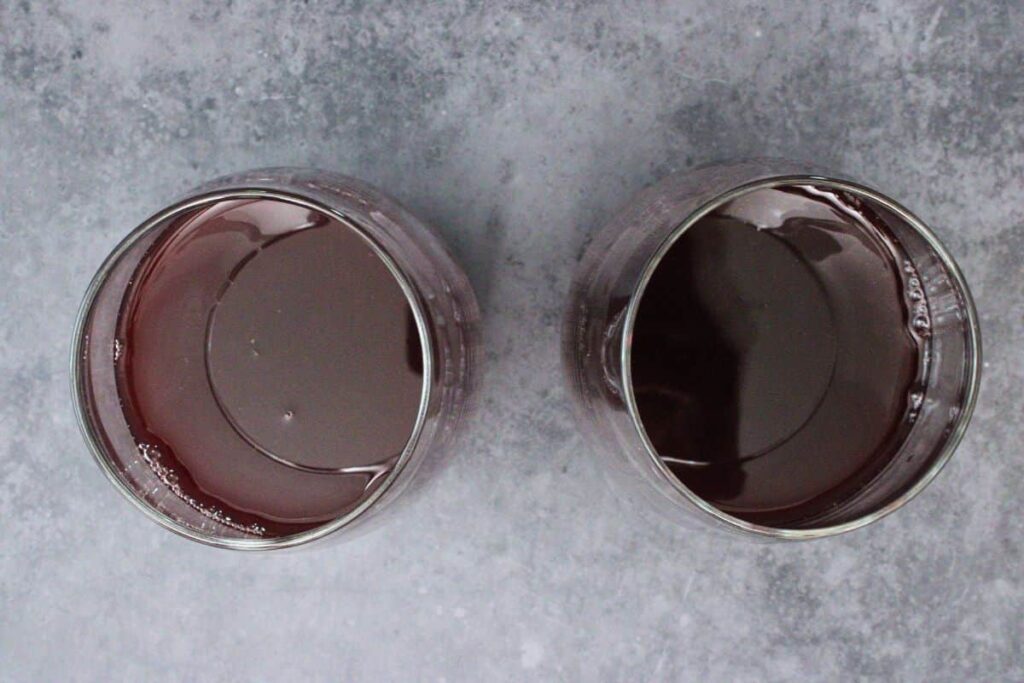 add red wine, cranberry juice, orange juice, triple sec, and simple syrup to wing glass