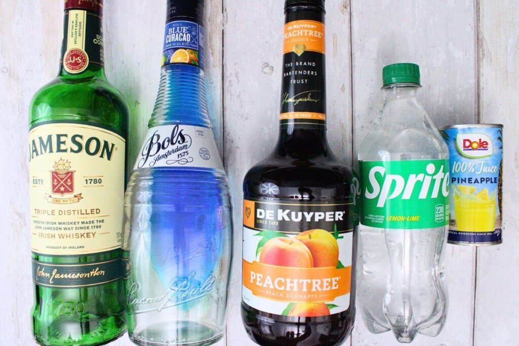 ingredients to make luck of the irish cocktail