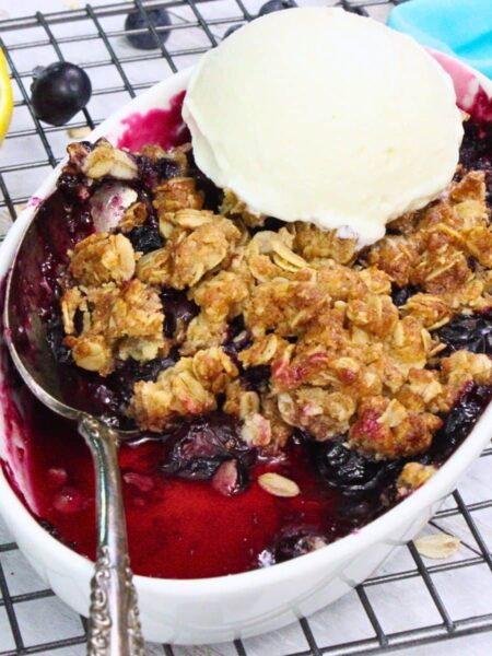 blueberry crisp air fryer recipe dinners done quick featured image
