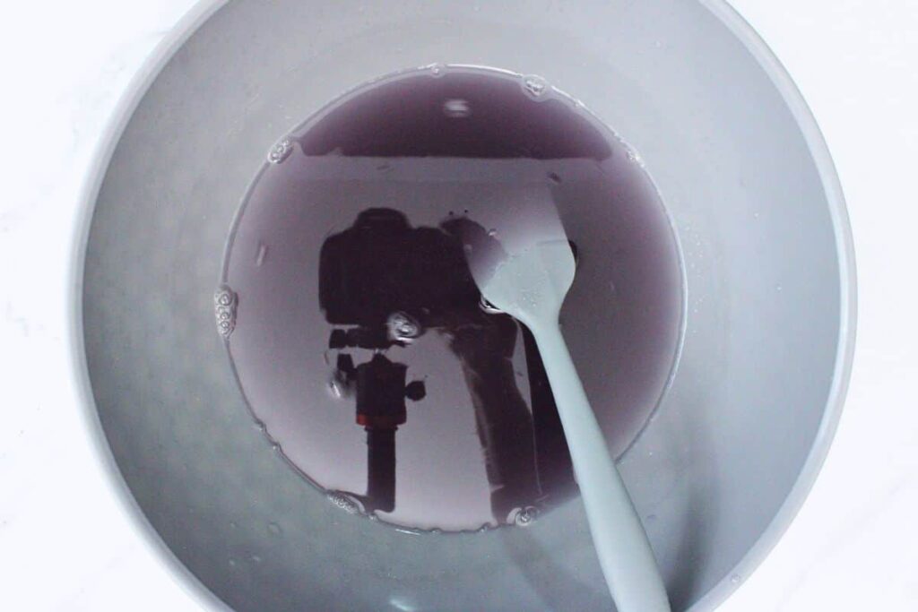 carefully pour hot water mixture with lavender gelatin