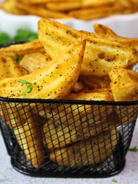 air fryer frozen potato wedges recipe dinners done quick featured image