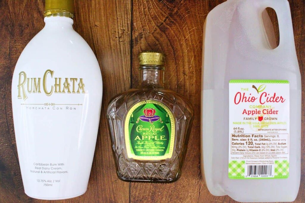 ingredients to make apple pie cocktail