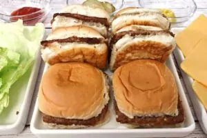How to Cook Frozen White Castle Burgers in the Microwave