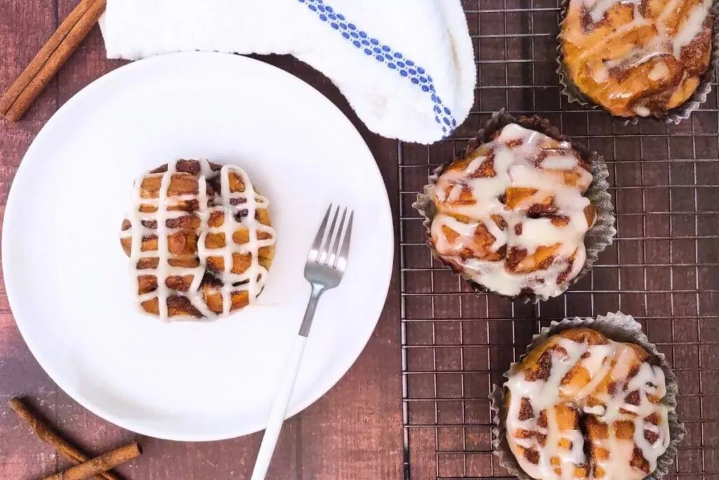 overhead view of cinnabon mini bites on a plate