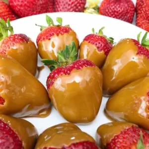 caramel candied strawberries recipe dinners done quick featured image