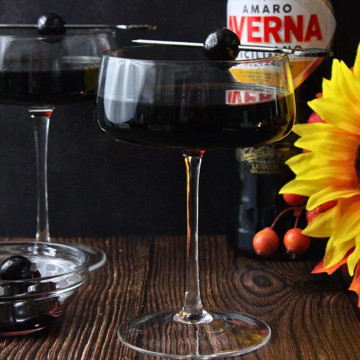 black manhattan cocktail recipe dinners done quick featured image