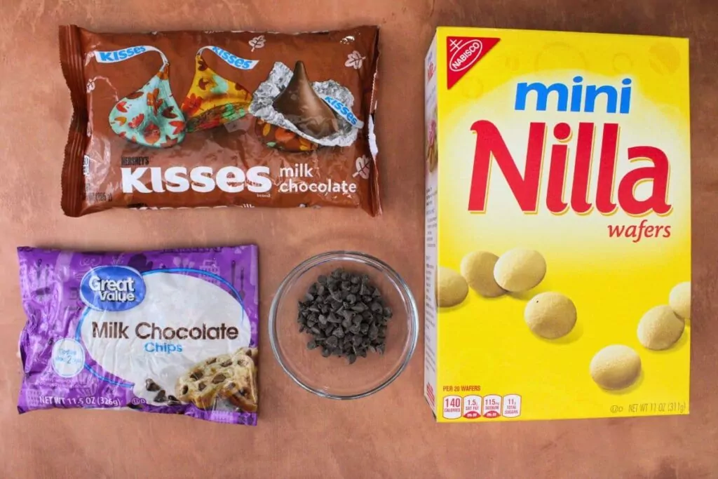 ingredients to make hershey kiss acorns