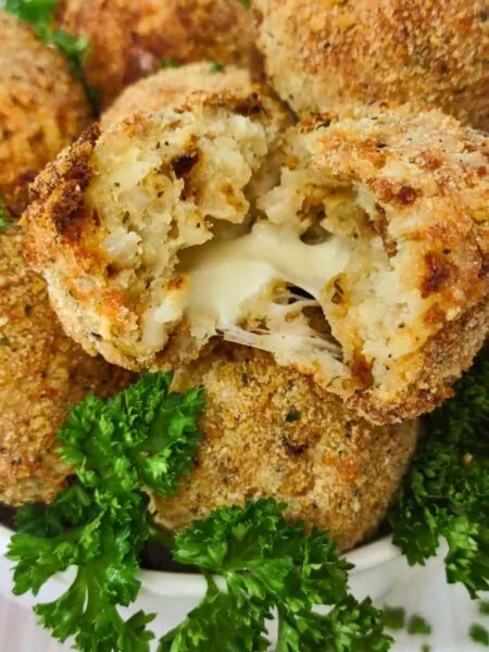 air fryer mozzarella arancini rice balls dinners done quick featured image
