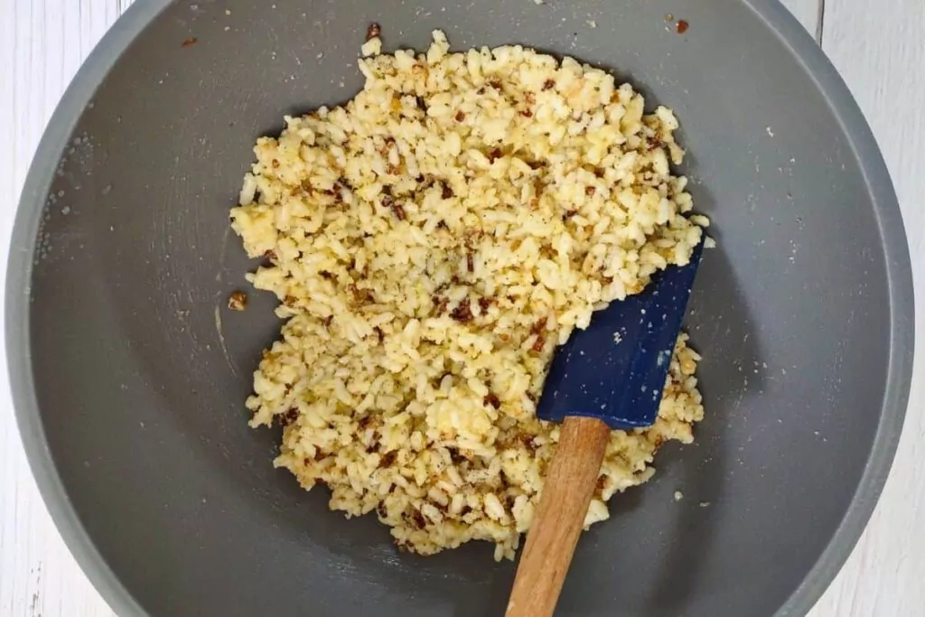 combine arancini mixture well in bowl