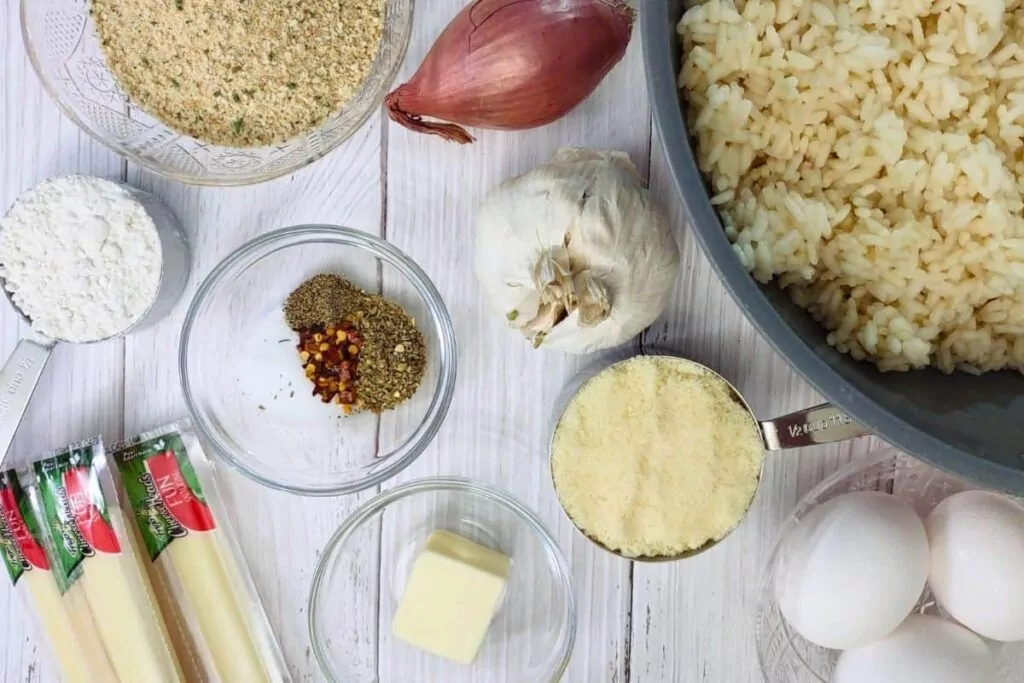 ingredients to make mozzarella arancini rice balls in the air fryer