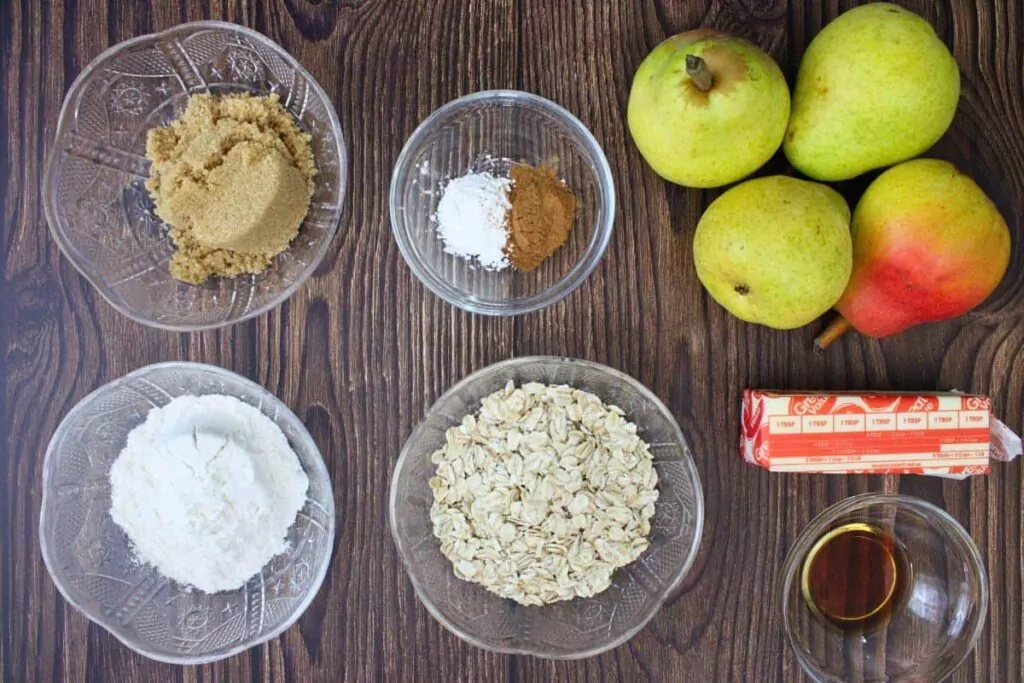 ingredients to make pear crisp in the air fryer
