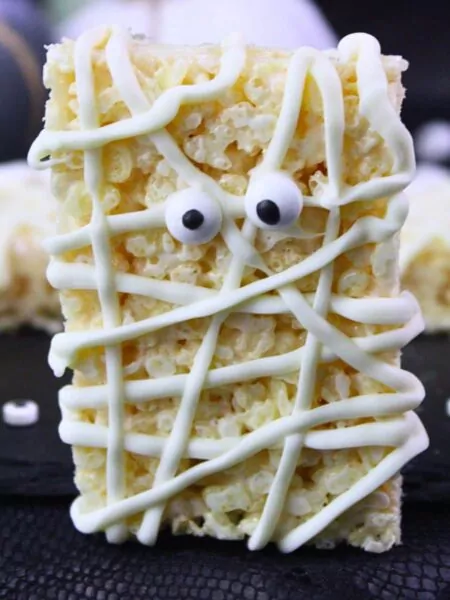 mummy rice krispie treats recipe dinners done quick featured image